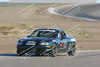 media/Sep-04-2022-CalClub SCCA (Sun) [[1ba13493be]]/Group 3/Phil Hill/